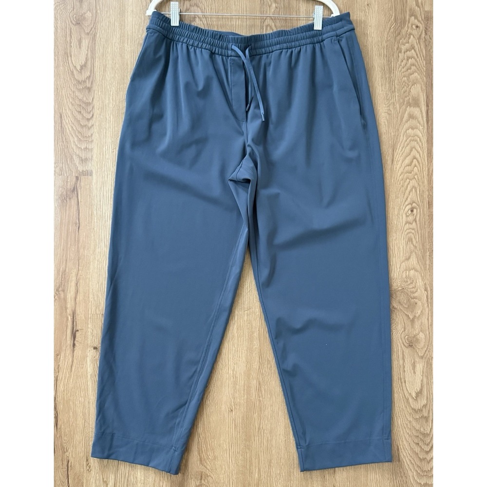 Lululemon Tapered-Leg Mid-Rise Pant‎ 7/8 Length Luxtreme Iron Blue Women Size XL